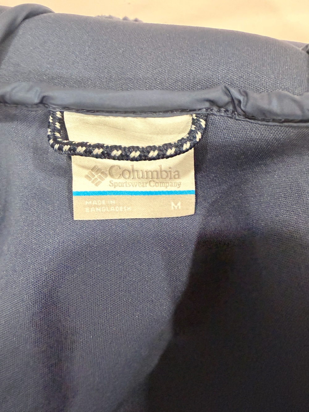 Columbia Women’s Navy Sherpa Teddy Jacket with Hood - Picture 3 of 3